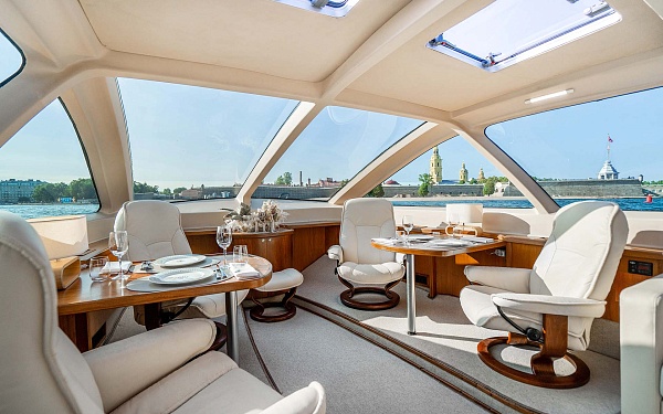 Аренда luxury tender Chudo Lodka в Санкт-Петербурге